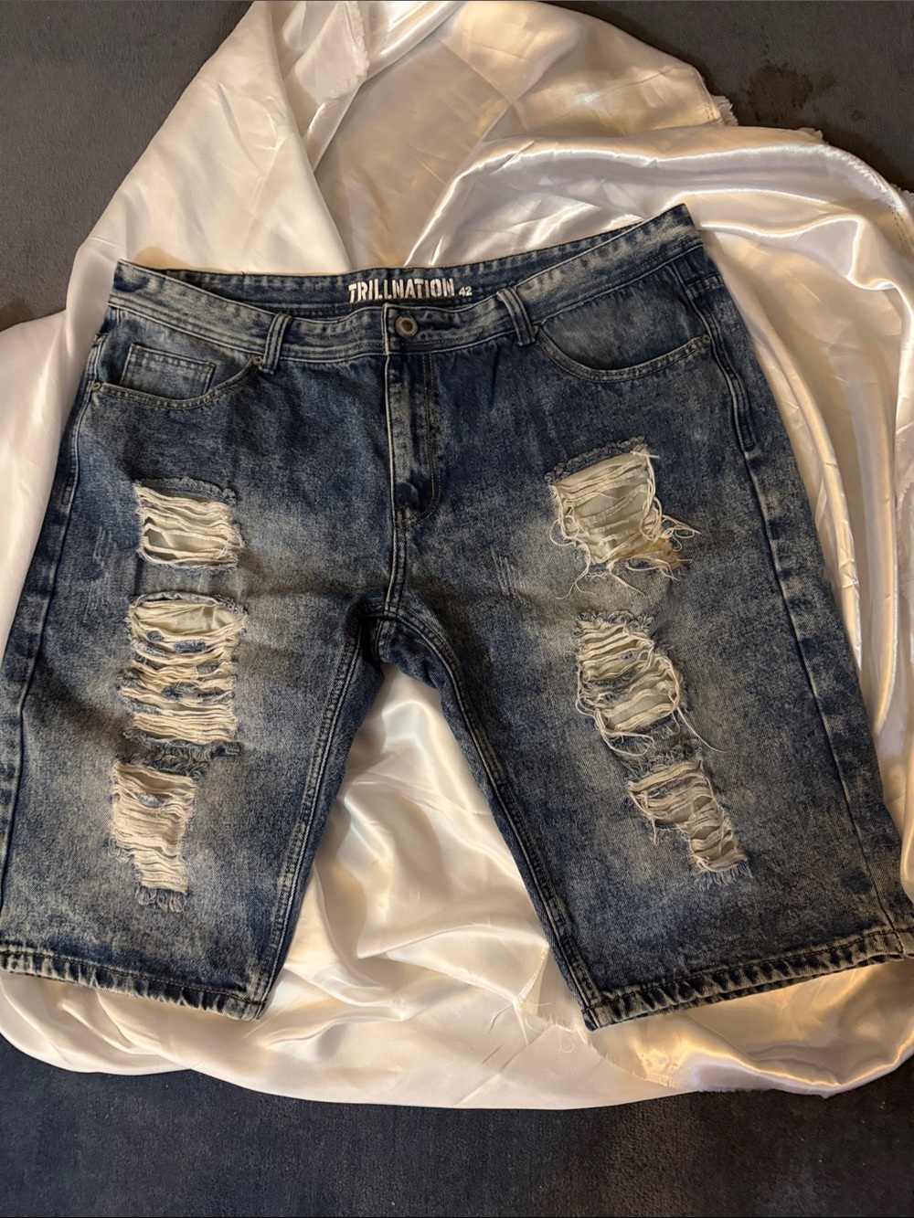 Trillnation Ripped Men's Denim Shorts in Washed Blue
